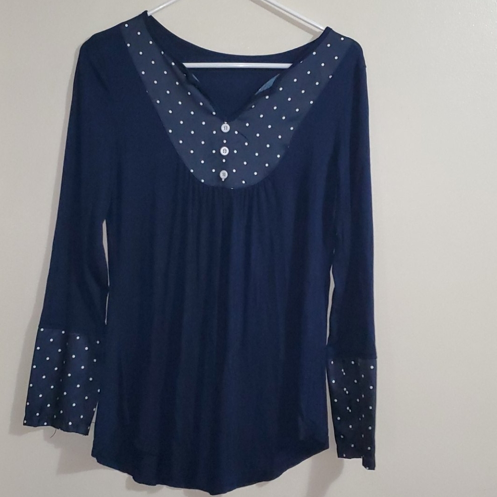 Cute Blue Longsleve Top with buttons. #3 - Picture 2 of 6